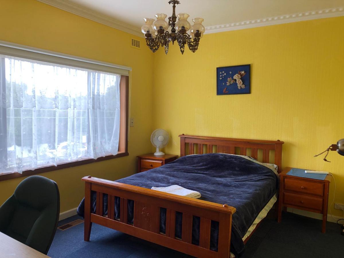 Double Room Melbourne Exterior photo